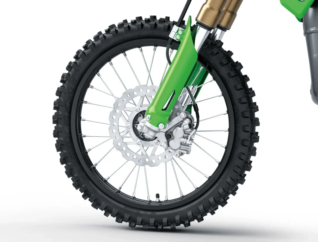 POWERFUL BRAKING PERFORMANSE
