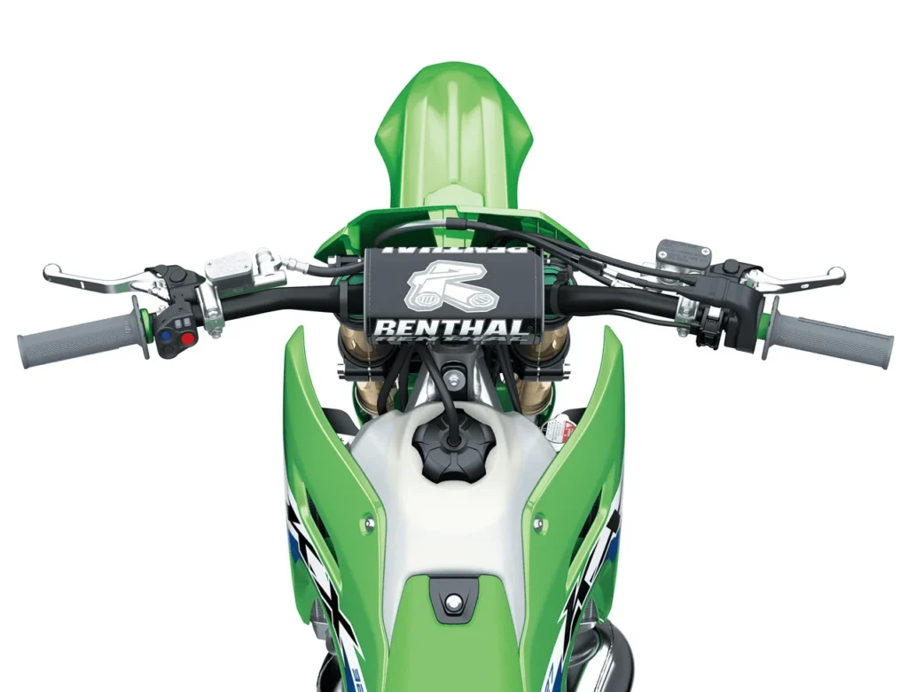 SLIM, ERGONOMIC BODYWORK