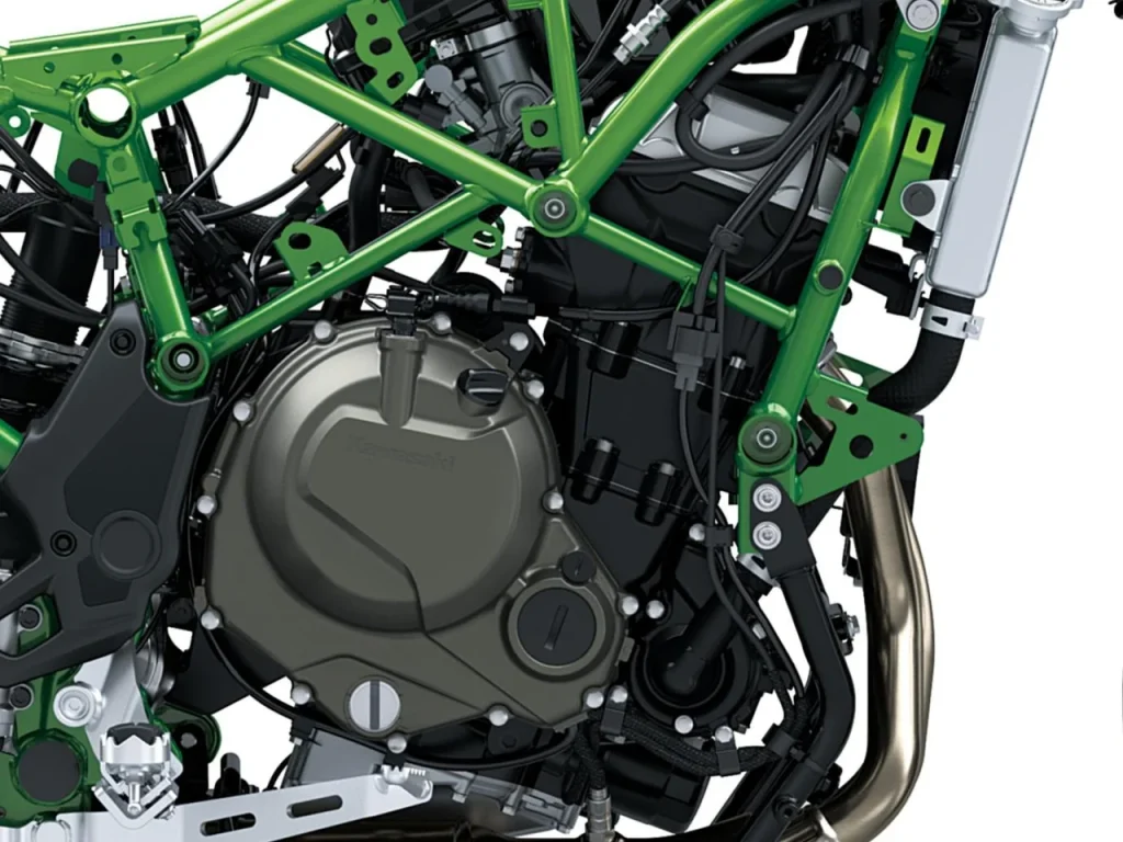 NEXT-GENERATION 649 CM³ PARALLEL TWIN MOTOR